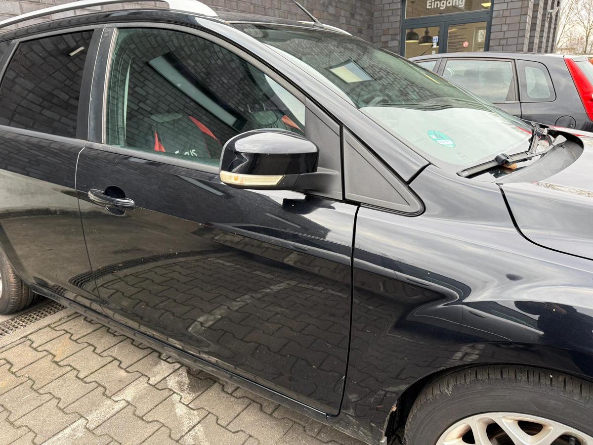 Ford Focus 2 DA3 original Tür vorn rechts Panther Schwarz Rohbau BJ09